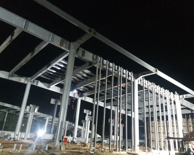 泰立鋼結(jié)構(gòu)公司為您分享如何防止鋼結(jié)構(gòu)腐蝕？